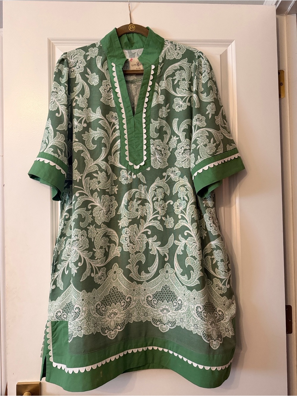 Umgee size lg Green and White Floral-Print Midi Tunic Dress